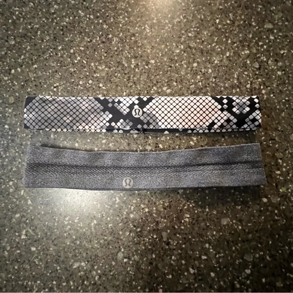 Lululemon Non Slip Fly Away Tamer Cardio Cross Headbands Activewear Yoga Workout